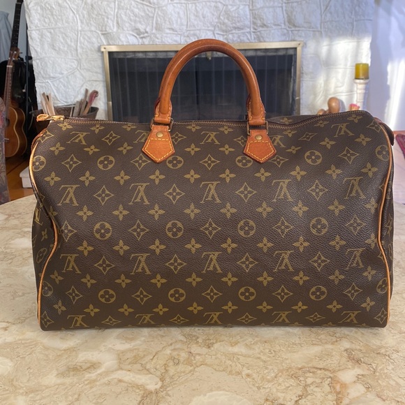 Authentic Louis Vuitton Speedy 40 Monogram Vintage - Picture 4 of 17